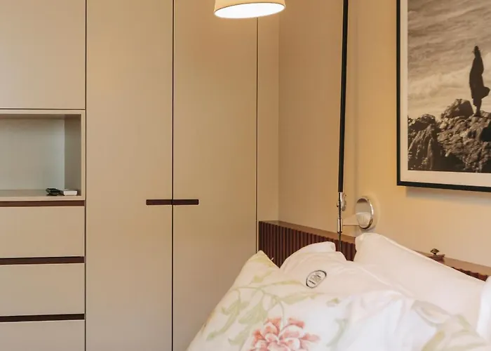 Gran Cruz * Vila Nova de Gaia